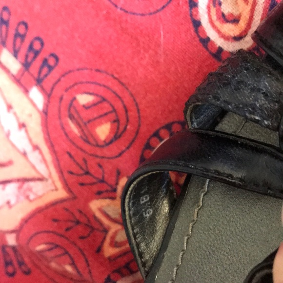 Charles David Wedges - Picture 4 of 4